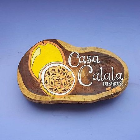 グラナダ Casa Calalaアパートホテル エクステリア 写真