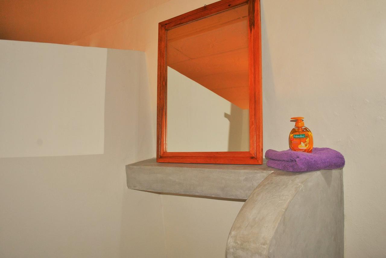 グラナダ Casa Calalaアパートホテル エクステリア 写真