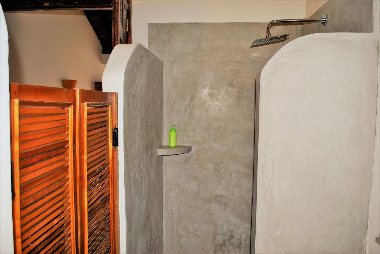 グラナダ Casa Calalaアパートホテル エクステリア 写真