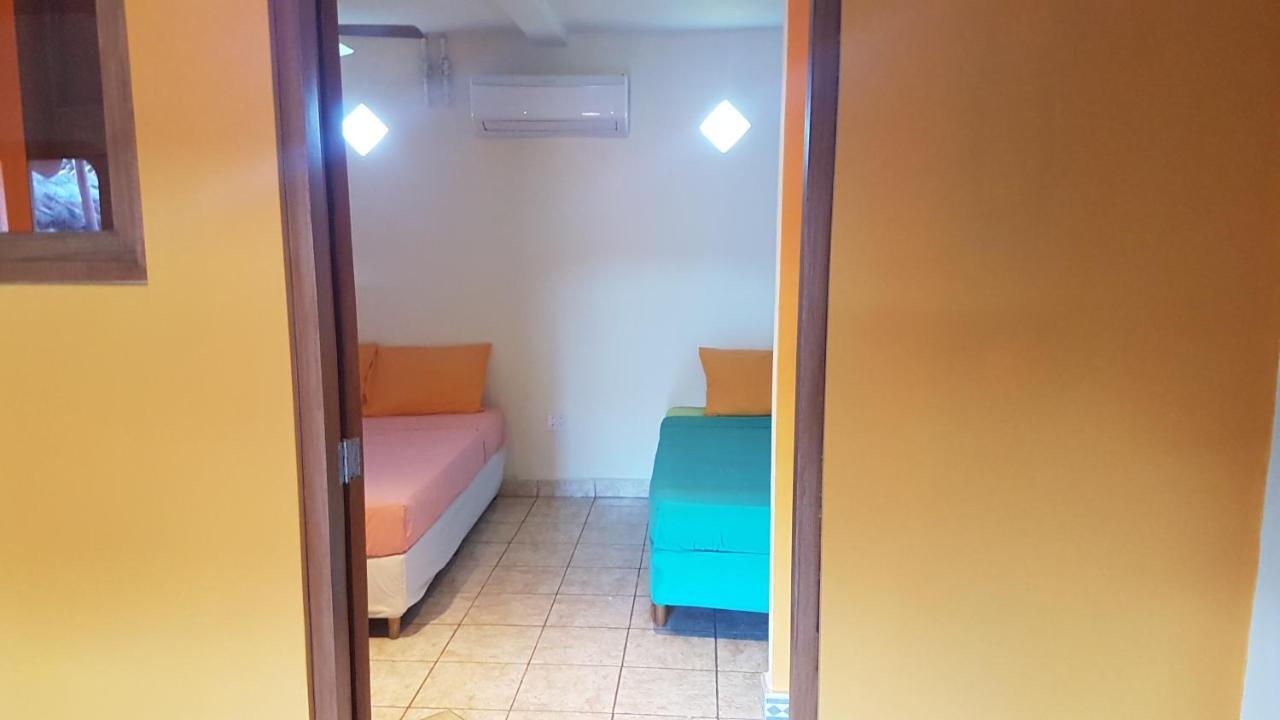 グラナダ Casa Calalaアパートホテル エクステリア 写真